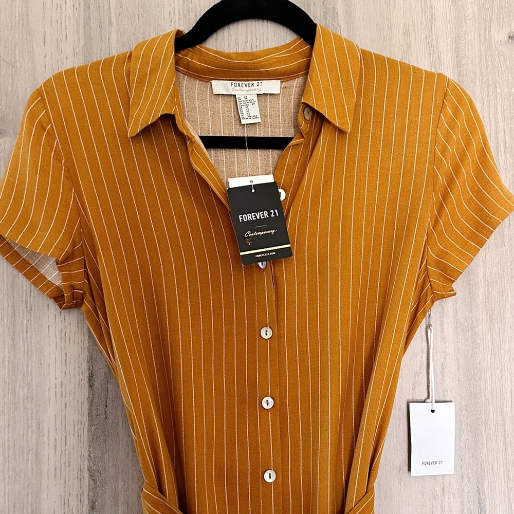 FOREVER 21 Contemporary Dress - Picture 4 of 4